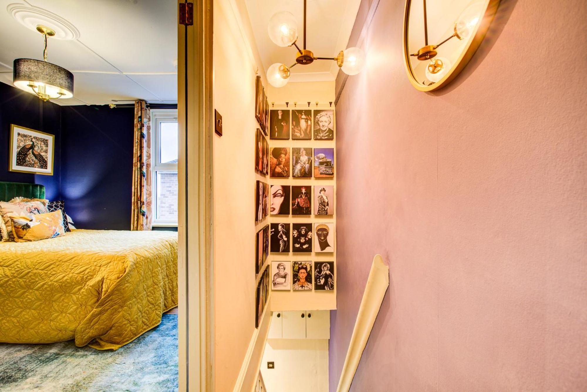 Queens Cottage, Wivenhoe Stylish, Plush, Cosy, Convenient & Quirky, 2X Double Bed Period Cottage Plus Patio - 9 Min Walk Train, 4 Min Walk High Street Pubs, Restaurants, Shops Ngoại thất bức ảnh