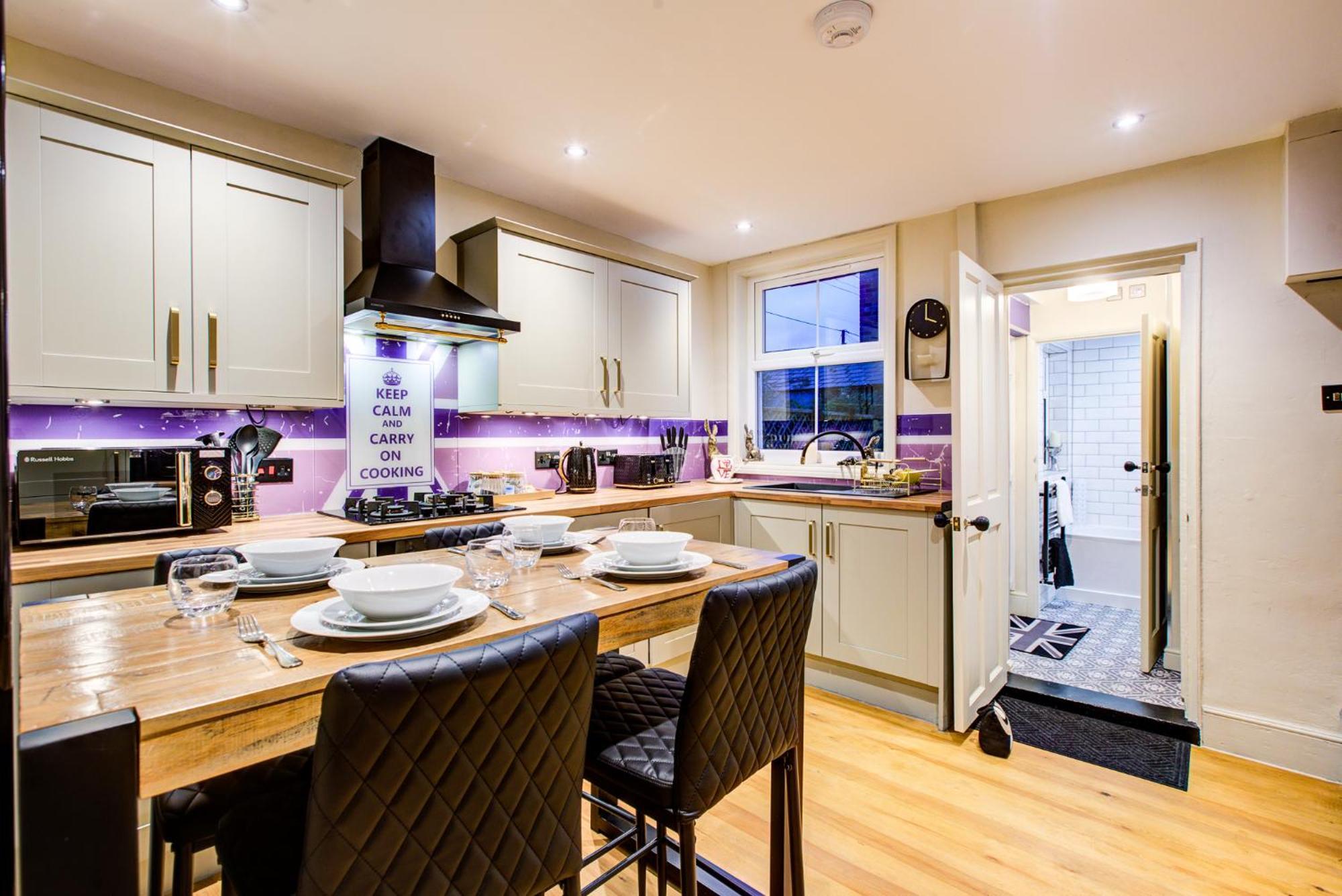 Queens Cottage, Wivenhoe Stylish, Plush, Cosy, Convenient & Quirky, 2X Double Bed Period Cottage Plus Patio - 9 Min Walk Train, 4 Min Walk High Street Pubs, Restaurants, Shops Ngoại thất bức ảnh
