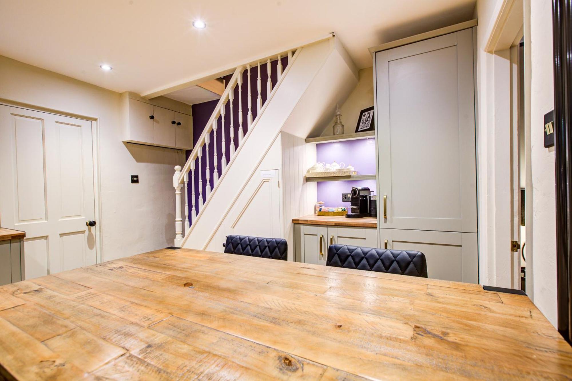 Queens Cottage, Wivenhoe Stylish, Plush, Cosy, Convenient & Quirky, 2X Double Bed Period Cottage Plus Patio - 9 Min Walk Train, 4 Min Walk High Street Pubs, Restaurants, Shops Ngoại thất bức ảnh